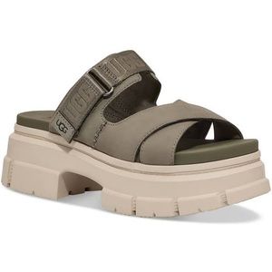 UGG Ashton Lug Sandal